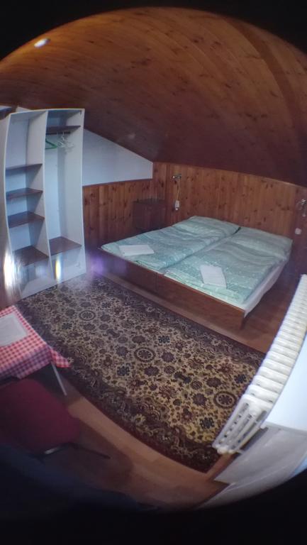 Ubytovanie 184, Bed And Braekfast 184 Stará Lesná Екстериор снимка