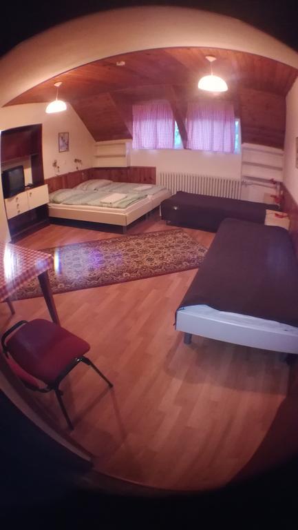 Ubytovanie 184, Bed And Braekfast 184 Stará Lesná Екстериор снимка