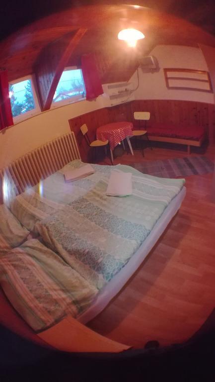 Ubytovanie 184, Bed And Braekfast 184 Stará Lesná Екстериор снимка